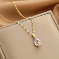 Cascada Shell Necklace