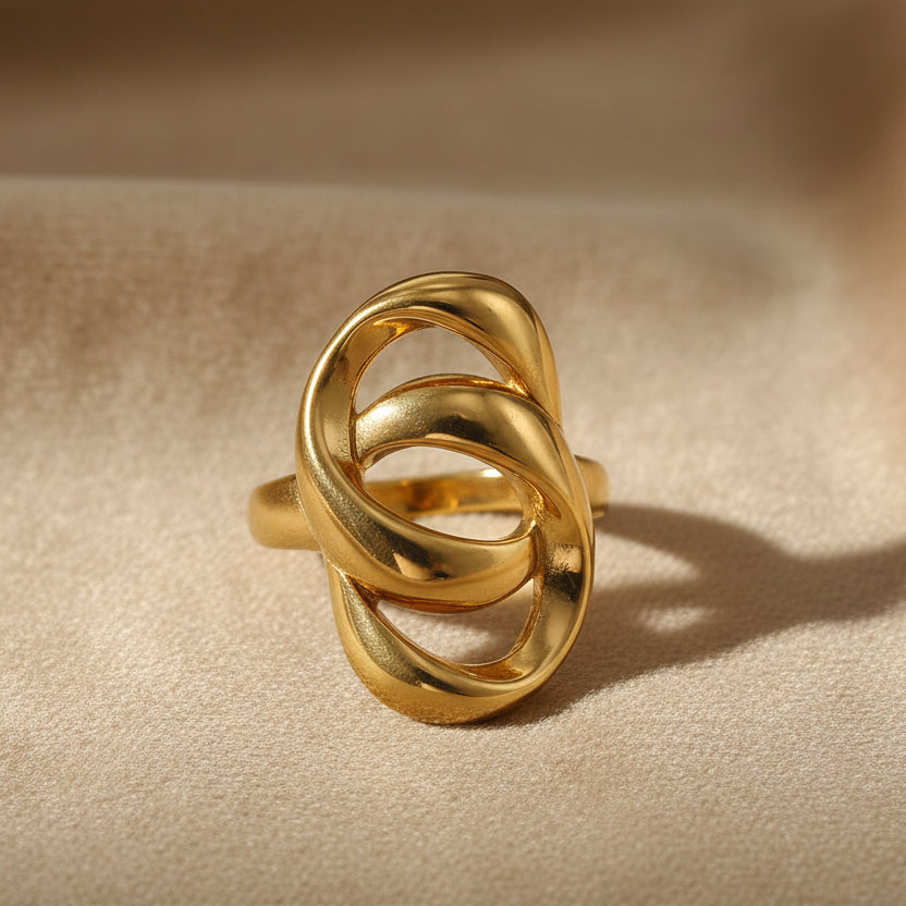 Diana Ring Size 8